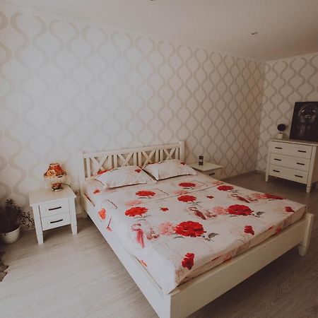 Standard Plus Apartment Poltava Eksteriør bilde